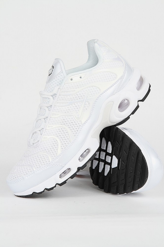 Nike Air Max Plus PRM White White Sneaker Footwear Animal Tracks