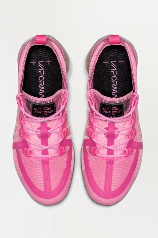 vapormax psychic pink