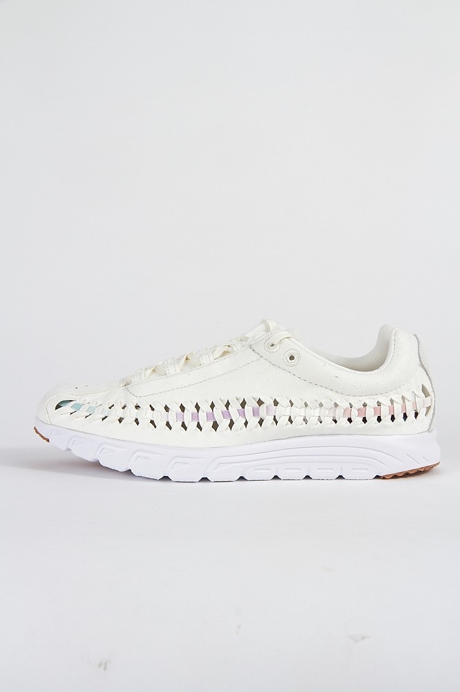 nike mayfly white