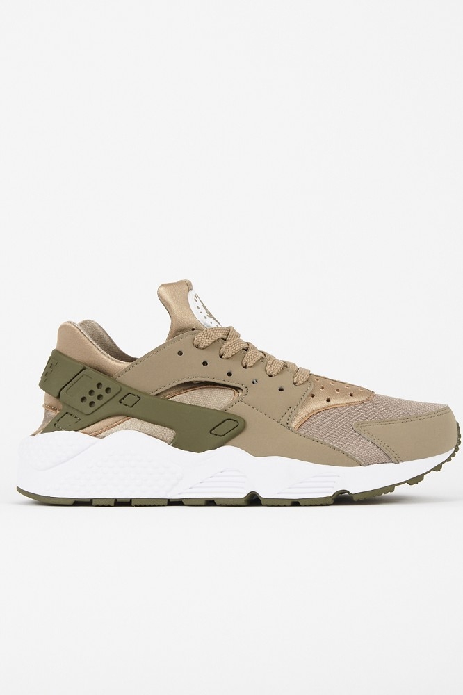 Adidas nike huarache best sale