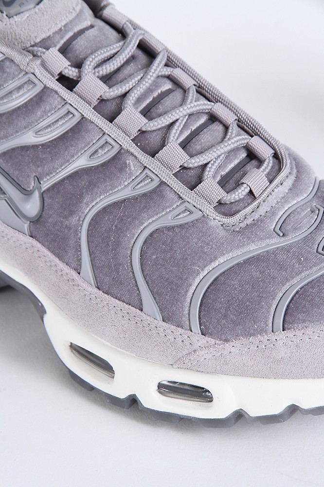 Nike air max 90 lx gunsmoke shop