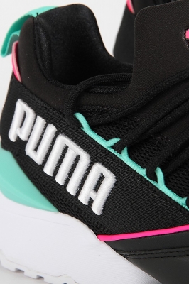 puma muse maia street
